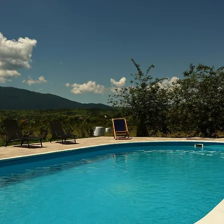 Naaz Hotel